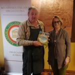 La Delegata Maria Luisa Bertotto con lo chef Orazio Mautino